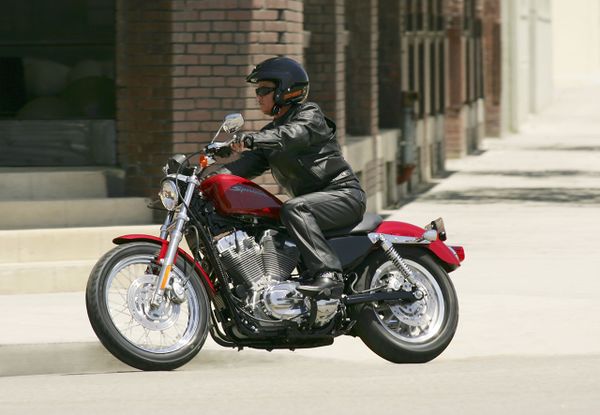 2007 Harley Davidson 883 Low