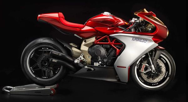 MV Agusta Superveloce 800 Concept