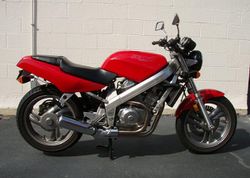 1989-Honda-NT650-Hawk-GT-Red-7341-0.jpg