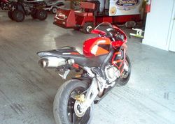 2004-Honda-CBR600RR-Red-3.jpg