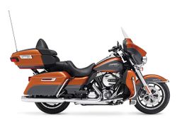 Harley-Davidson-FLHTCU--15--1.jpg