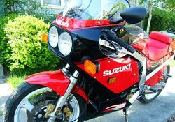 1988-Suzuki-GSXR-1100-Red-Black-3029-7.jpg