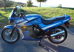 2000-Kawasaki-EX500-D7-Blue-3.jpg