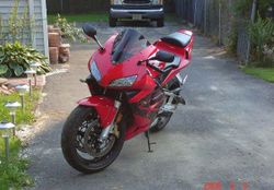 2003-Honda-CBR600RR-Red-0.jpg