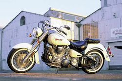 Yamaha-road-star-mm-limited-edition-2000-2000-1.jpg