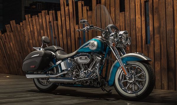 2015 Harley Davidson CVO Softail Deluxe