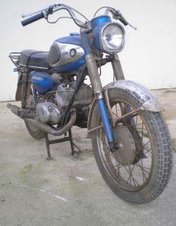 1968-Suzuki-T200-Blue-1433-2.jpg