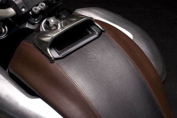 Yamaha VMX V-Max 17 Leather Concept