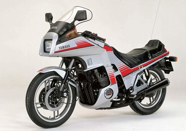 Yamaha XJ750D II