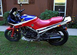 1986-Honda-VF500F-Red-0.jpg