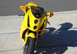 2004-Ducati-749-Yellow-2314-4.jpg