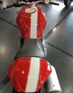 2005-Ducati-Monster-S4R-Red-3515-2.jpg
