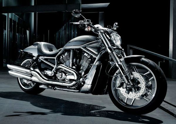 Harley-Davidson VRSCDX Night Rod Special 10th Anniversary