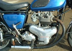 1968-Kawasaki-W1-650-Candy-Blue-1071-2.jpg