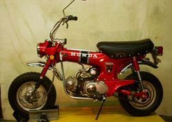 1969-Honda-CT70K0-Candy-Ruby-Red-5751-0.jpg
