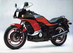 Kawasaki-GPZ750-Turbo--3.jpg