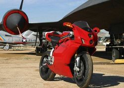 Ducati-999r-2005-2005-2.jpg