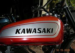 1971-Kawasaki-G4TRA-Red-6.jpg
