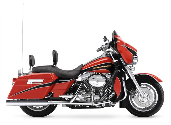 2004 Harley Davidson CVO Screamin' Eagle Electra Glide