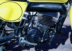 1977-Suzuki-RM370-Yellow-9247-5.jpg