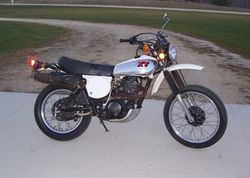 1979-Yamaha-XT500-White-2280-1.jpg