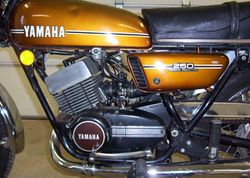 1974-Yamaha-RD250-Brown-8043-3.jpg
