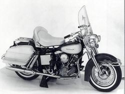 Harley-FL-1200-66.jpg
