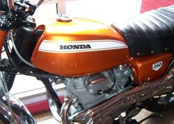 1970-Honda-CL350-Orange-4.jpg