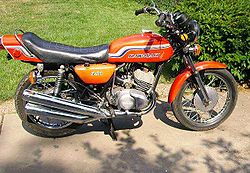 1972 Kawasaki S2 in orange