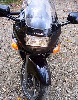 2004-Kawasaki-ZX600-E12-Black-3.jpg