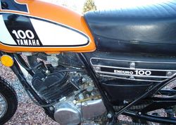 1975-Yamaha-DT100B-Orange-5419-2.jpg
