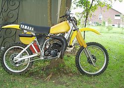 1980-Yamaha-YZ125-Yellow-0.jpg