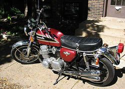 1976-Honda-CB750K6-Red-0.jpg