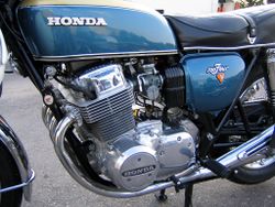Honda CB750 Engine.jpg