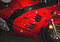 2001-Suzuki-RF600R-Red-4983-3.jpg