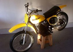 1977-Suzuki-RM100B-Yellow-3182-2.jpg