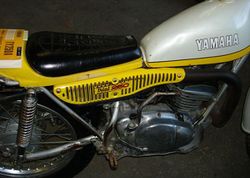 1974-Yamaha-TY250A-Yellow-4.jpg