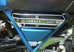 1975-Yamaha-DT400B-Blue-4.jpg