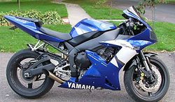 2002-Yamaha-YZF-R1-Blue-0.jpg