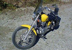 1996-Suzuki-LS650-Yellow-4.jpg