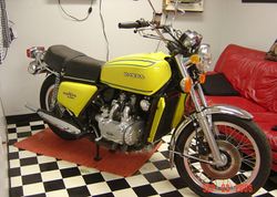 1976-Honda-GL1000-Yellow-0.jpg