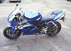 2004-Yamaha-YZF-R1-Blue-0.jpg