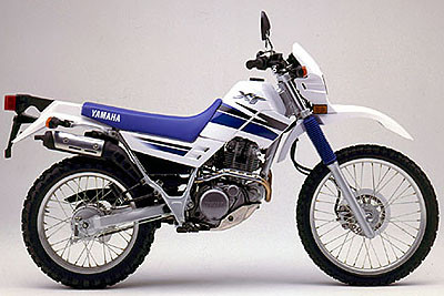 2000 Yamaha XT225