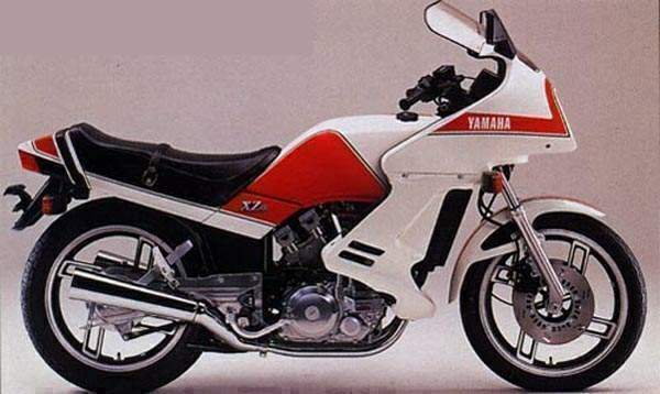Yamaha XZ400D