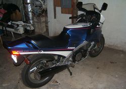 1991-Yamaha-FJ1200-Blue-8253-1.jpg