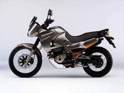 Kawasaki-kle500-1999-2004-3.jpg