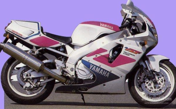 1993 - 1996 Yamaha YZF 750R