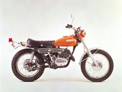 Yamaha-dt-2-250-1972-1972-1.jpg