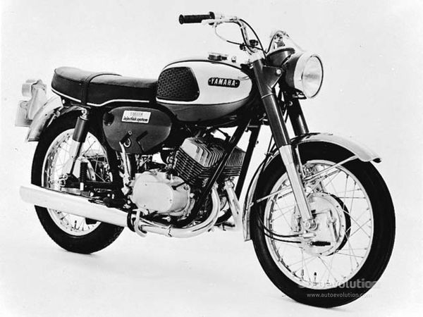 1967 - 1970 Yamaha YR1
