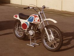 Hodaka-super-rat-1968-1974-3.jpg